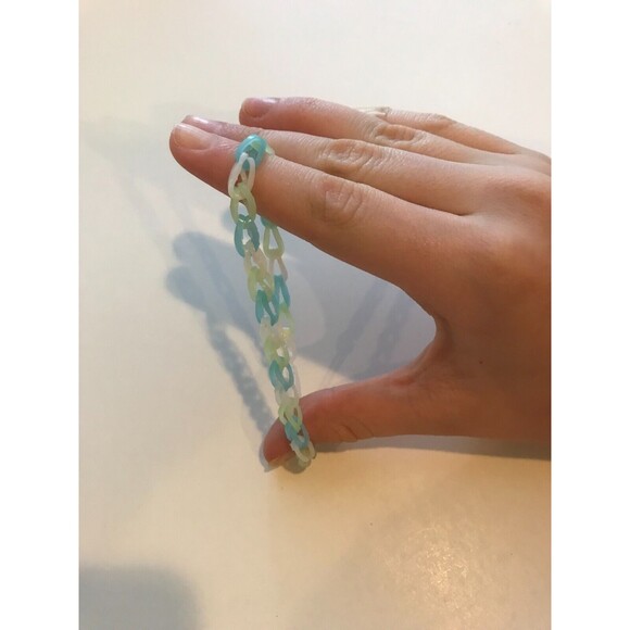 Rainbow Loom Bracelets lot of 2 *Kid Crafted* Glow in the dark - Picture 2 of 3